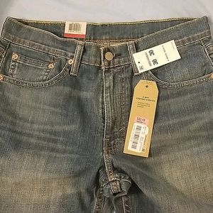 Levi Jean's